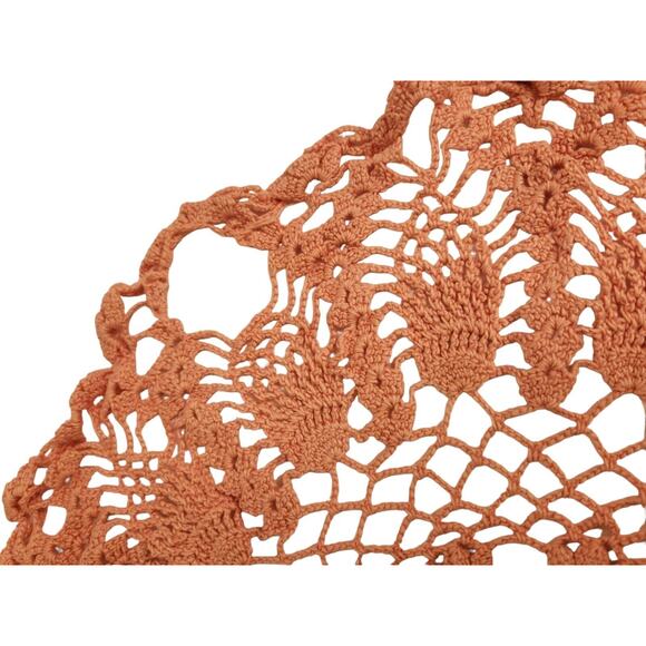 VTG HAND CROCHETED XL 17" MAUVE DOILY PINK FLOWER END TABLE COFFEE TABLE DRESSER - Picture 3 of 5